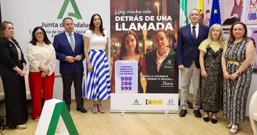 La Junta intensifica su compromiso en la lucha contra la violencia de género con la campaña ‘Hay mucha vida detrás de una llamada’