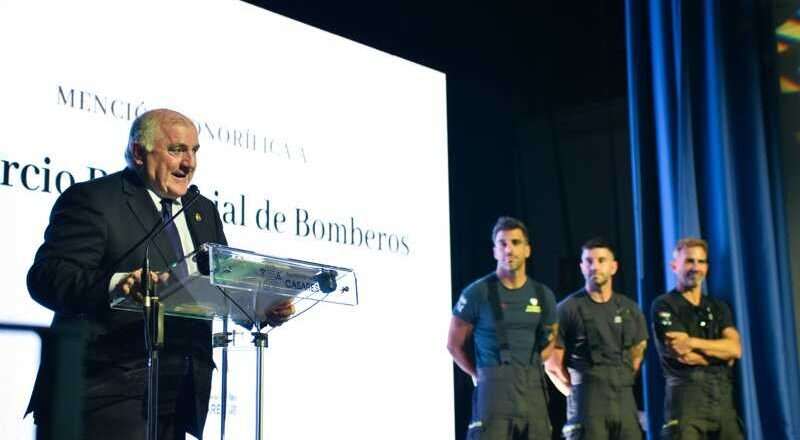 El Consorcio de Bomberos de la Diputación es reconocido con una Mención Honorífica por su destacada labor en las inundaciones