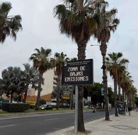 El Ayuntamiento evalúa apelar la sentencia sobre el acceso a la ZBE y aclara que la zona sigue en funcionamiento