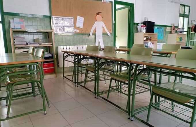 Inversión de 350.000 euros para mejorar los IES Los Colegiales y Pedro Espinosa en Antequera