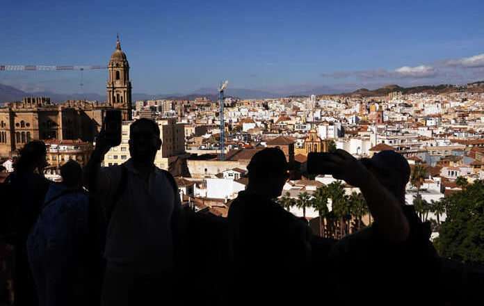 PP municipal solicita al Gobierno cambios en la ley para permitir que los ayuntamientos implementen una tasa turística