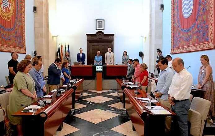 El Ayuntamiento delega en las ELA la competencia para expedir documentos de empadronamiento