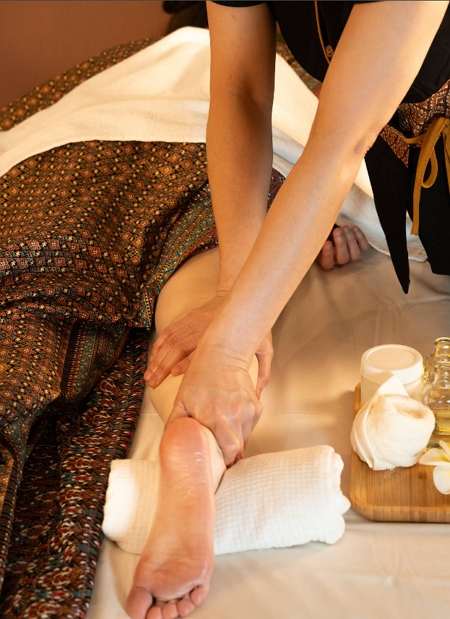 Royal Lotus Thai Massage , Sevilla