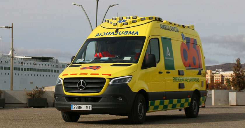 Ocho personas heridas, incluidos cuatro menores, en un accidente en Gualchos