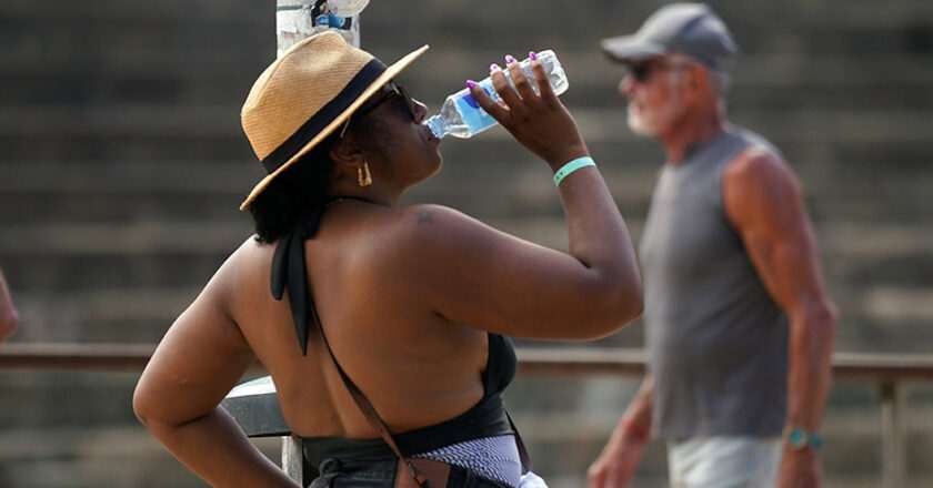La EMA destaca la necesidad de prestar atención al aviso naranja por calor en Almería