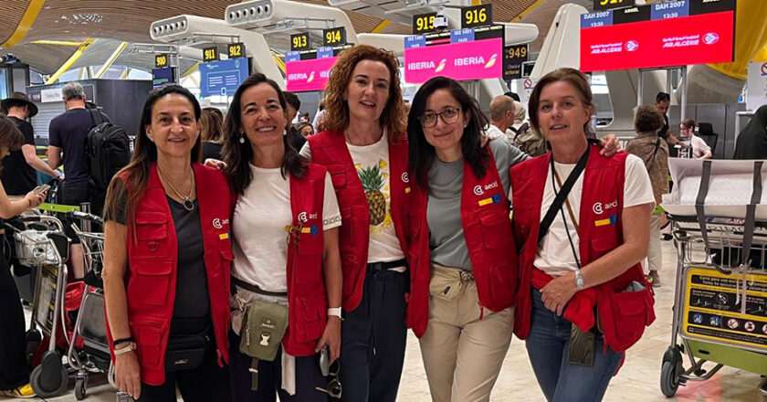 Cinco profesionales del SAS sustituyen a cuatro miembros del equipo de ayuda humanitaria en Venezuela