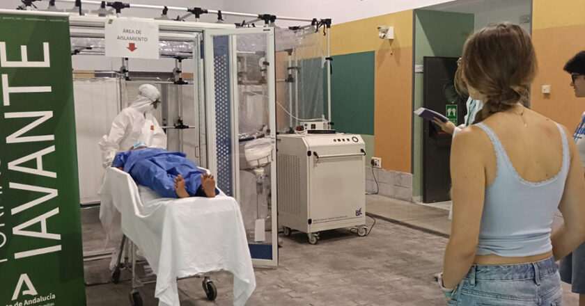 Un ‘escape room’ biomédico desafía a futuros profesionales ante un posible escenario de emergencia sanitaria