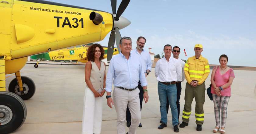 Inauguración del nuevo aeródromo de Cabeza Aguda en Villaviciosa de Córdoba