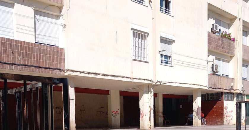 Obras para mejorar la accesibilidad de 36 viviendas públicas en Granada