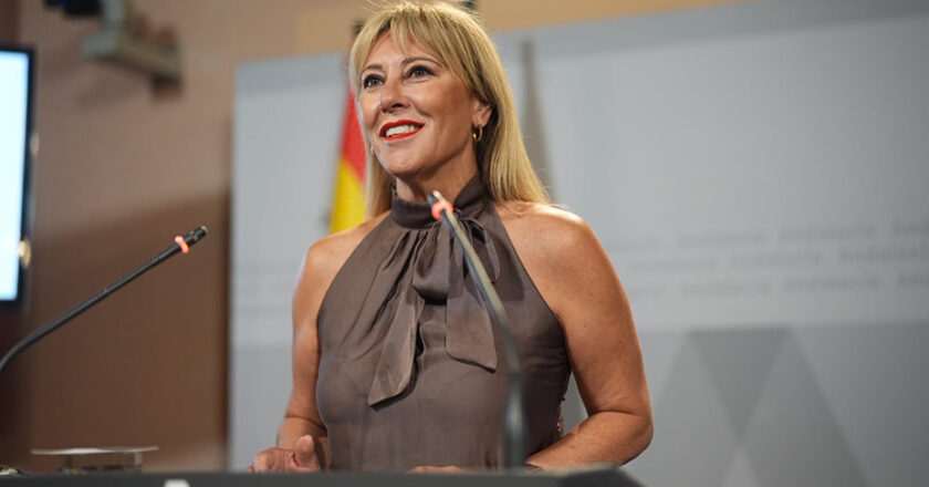 Aprobación de los decretos de Estructura de las trece consejerías de la Junta por el Consejo de Gobierno