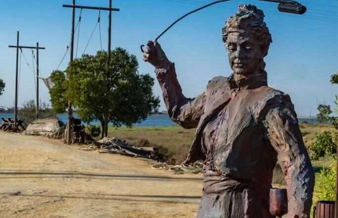 Colección de esculturas de Martín Lagares rinde homenaje a la cultura del vino en el Condado