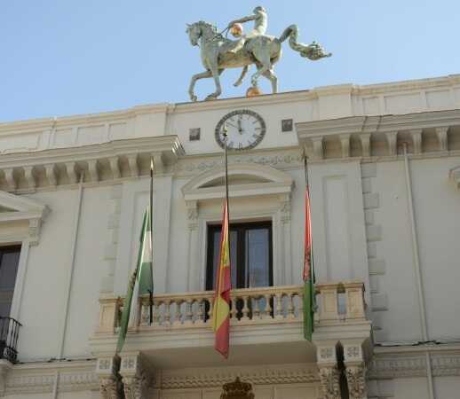 Instalación de pantalla gigante en el Palacio de Congresos para apoyar a la Selección en cuartos
