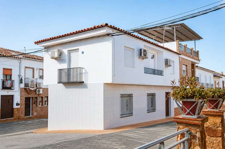 Arcadia Centro de Andalucía: una casa rural en Encinas Reales como punto de partida para descubrir el corazón andaluz