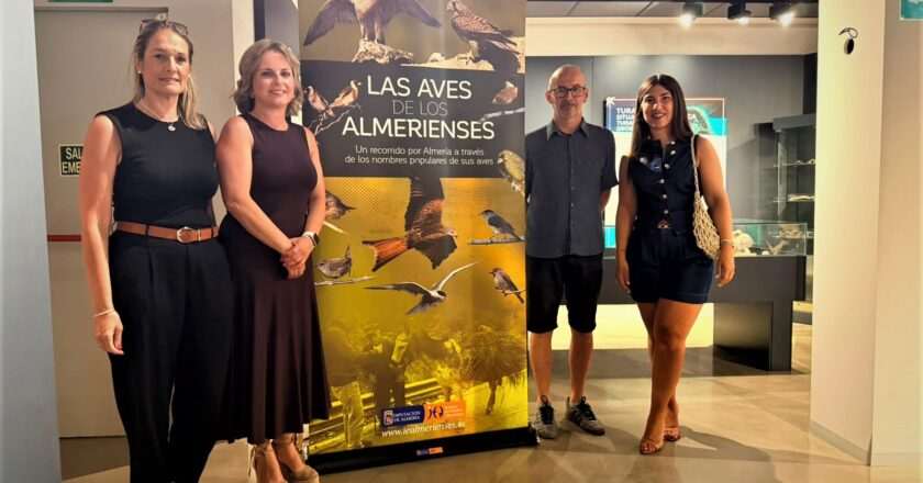 Descubre las aves almerienses en una muestra del IEA en Roquetas de Mar