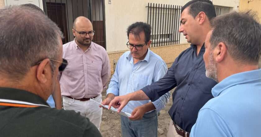 Inician las obras de Diputación y Níjar para modernizar el Barrio Piqueras en Campohermoso