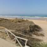 Recomendaciones de precaución en playas de Huelva y Cádiz por fuertes corrientes de resaca