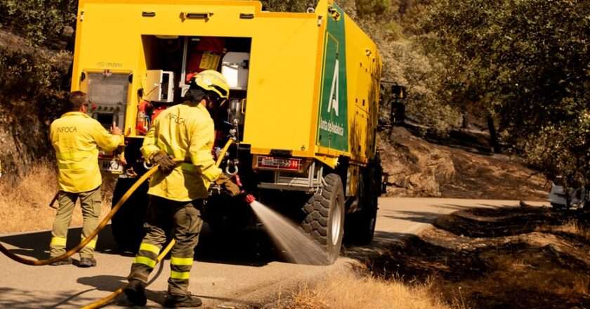 El Plan Infoca en Granada pasa a fase de preemergencia tras el incendio en Lecrín