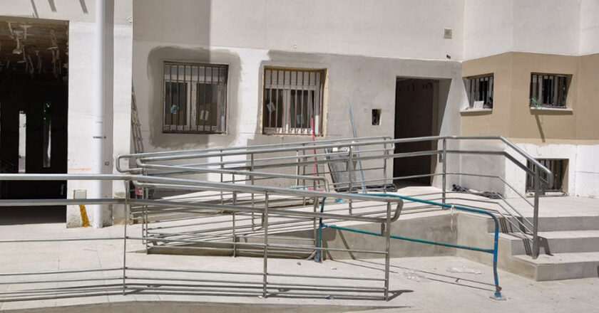 La Junta finaliza la rehabilitación de 106 viviendas públicas en alquiler en la calle Alegría de Cádiz