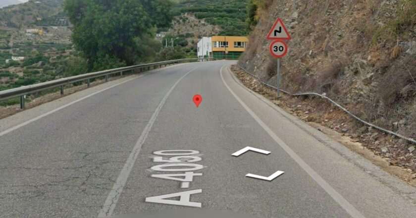 Accidente de tráfico entre una moto y un quad deja un hombre fallecido en Jete