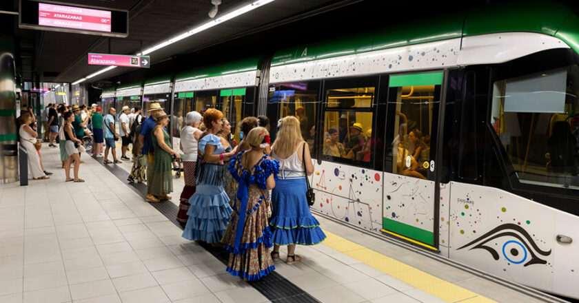 El Metro de Málaga alcanza más de 400.000 usuarios en la Feria, un 10% más que el año anterior