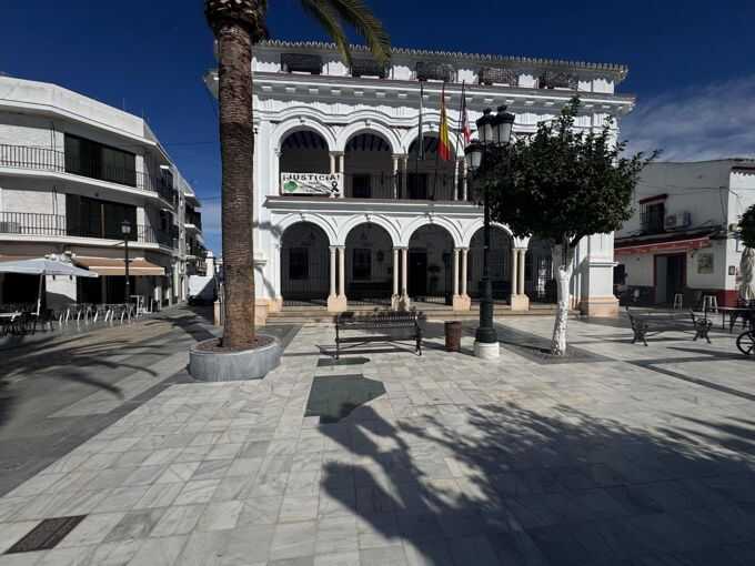 PSOE de Almonte impulsa iniciativas para la vivienda protegida y critica el rechazo del alcalde