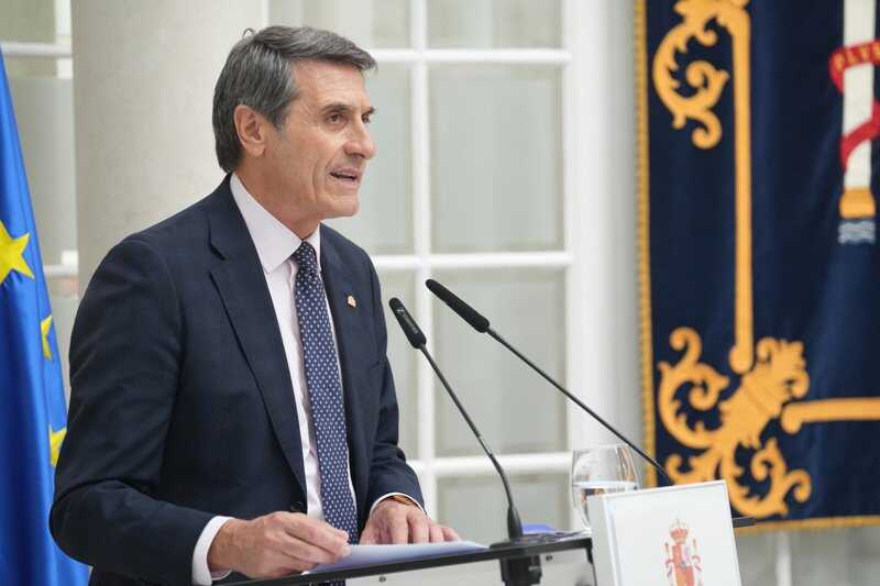 Fernández destaca la importancia de evaluar daños y restringir el acceso a las áreas afectadas por el terremoto en Granada