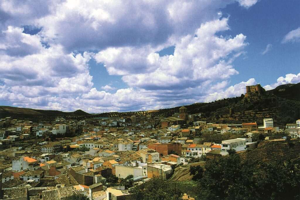 Mejora del abastecimiento de agua en el municipio de Huelma a través de un nuevo proyecto de ACUAES