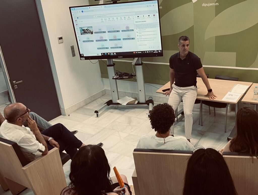 Diputación lanza más de cien cursos con el programa Proempleo8