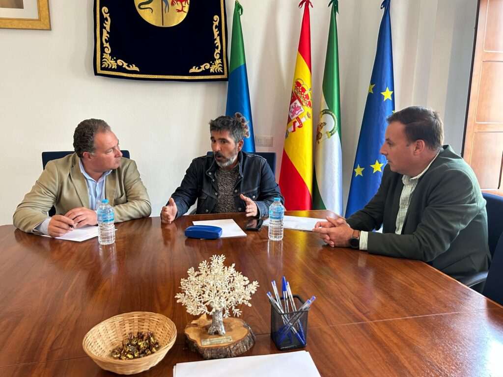 Diputación concede ayuda urgente a Berrocal por daños del incendio de Niebla