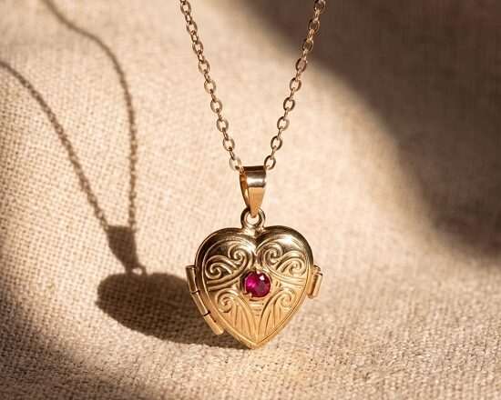 Joyas con historia: piezas tradicionales que vuelven a formar parte de la moda