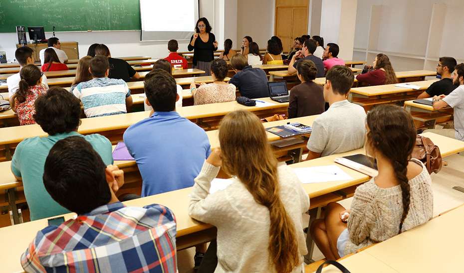 Plazo hasta el 21 de septiembre para que docentes e investigadores universitarios soliciten complementos autonómicos