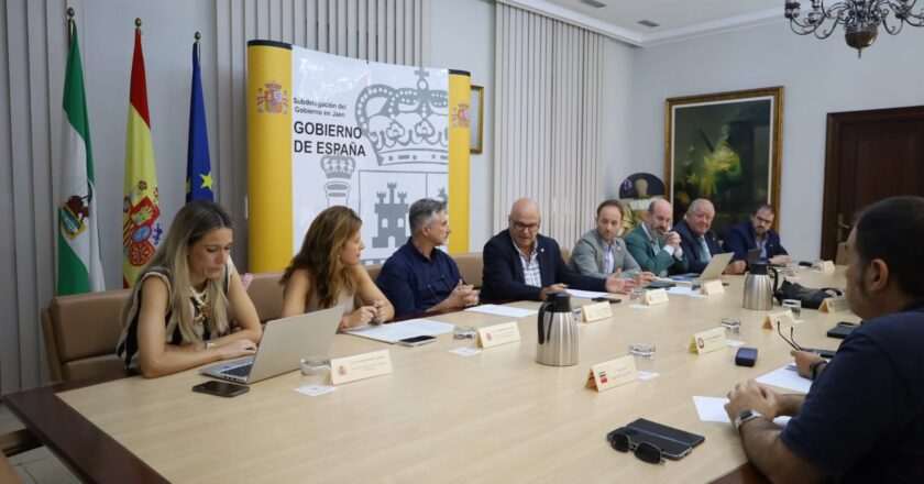Agea resalta la colaboración de la Diputación en el PFEA con 2,9 millones y el respaldo técnico para la ejecución de proyectos