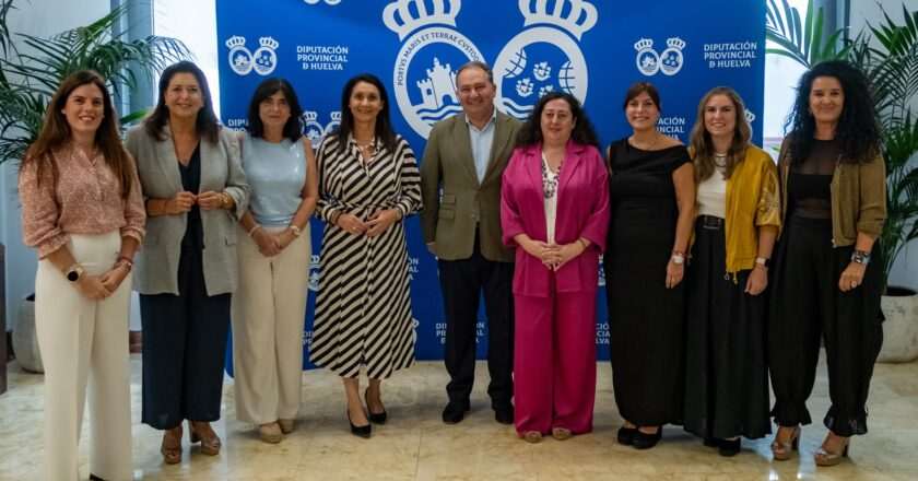 Las ocho diputaciones andaluzas se unen en Huelva para coordinar la campaña institucional del 25N