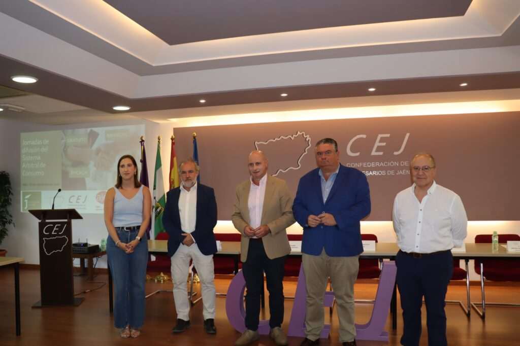 José Luis Hidalgo participa en una jornada sobre el Sistema Arbitral de Consumo con la Diputación y la CEJ