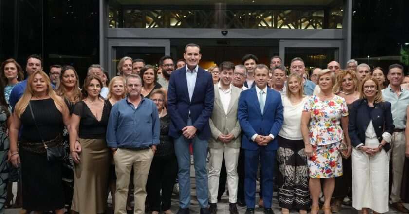 Latorre conmemora medio siglo de labor de la Asociación de Vecinos ‘El Tomillo’ en la capital