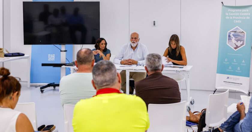 Diputación convoca a ayuntamientos del foro para evaluar el verano y proponer acciones