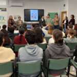 El IAJ promueve la prevención de la ciberviolencia juvenil a través de programas de hábitos saludables