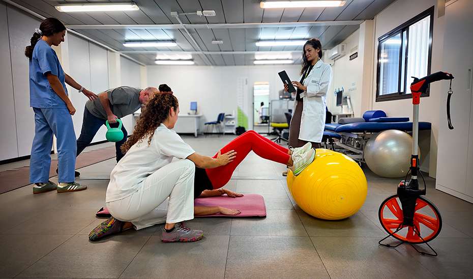 Proyecto destacado de la Unidad de Esclerosis Múltiple del Virgen Macarena, reconocido a nivel nacional