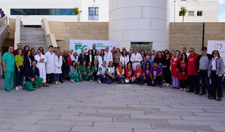 El Hospital Reina Sofía celebra su primera feria de la salud para la ciudadanía