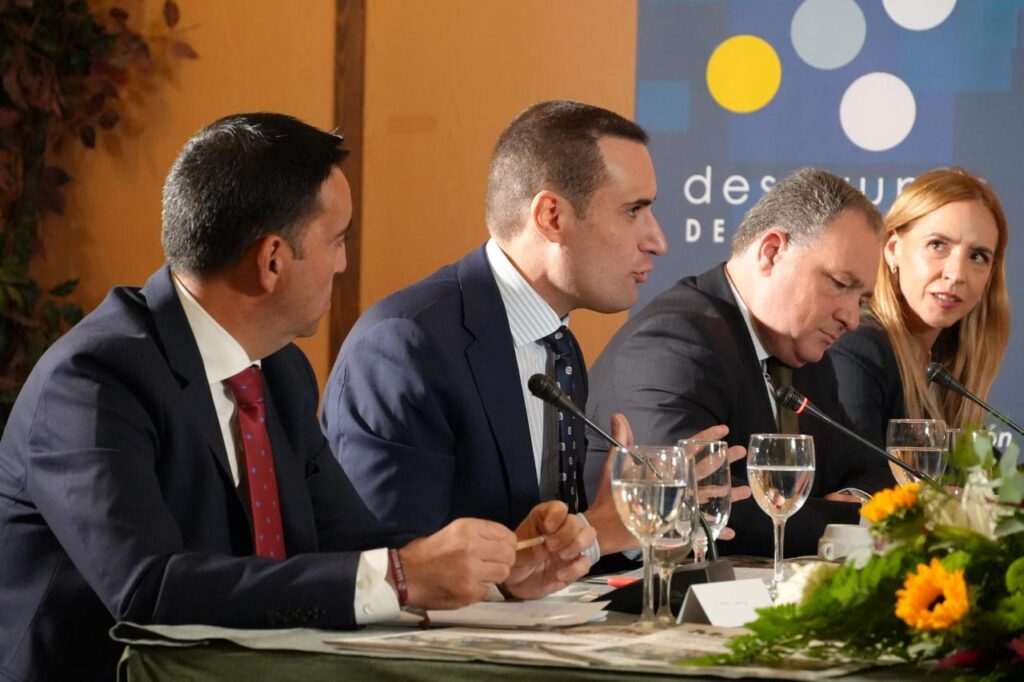 Juan Latorre resalta la importancia de la anticipación y la inversión para asegurar el agua ante el cambio climático