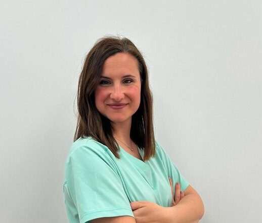 Blanca Ros, logopeda especializada en voz y motricidad orofacial en Granada