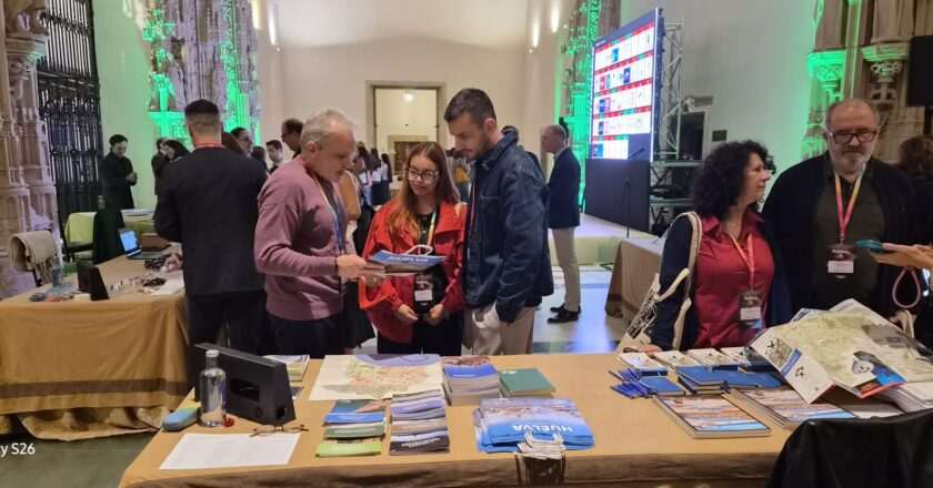 Huelva se promociona en el norte de España con las jornadas profesionales ‘Andalucía en Galicia’