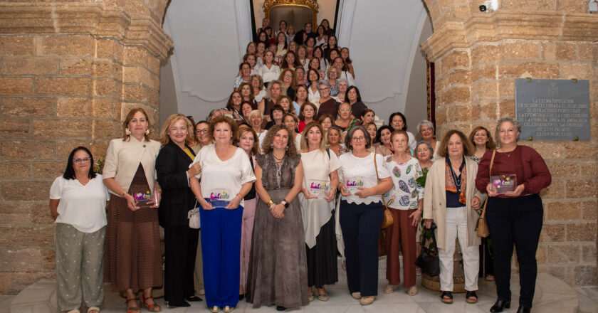 Cinco asociaciones de mujeres reciben premio por su labor en igualdad de oportunidades