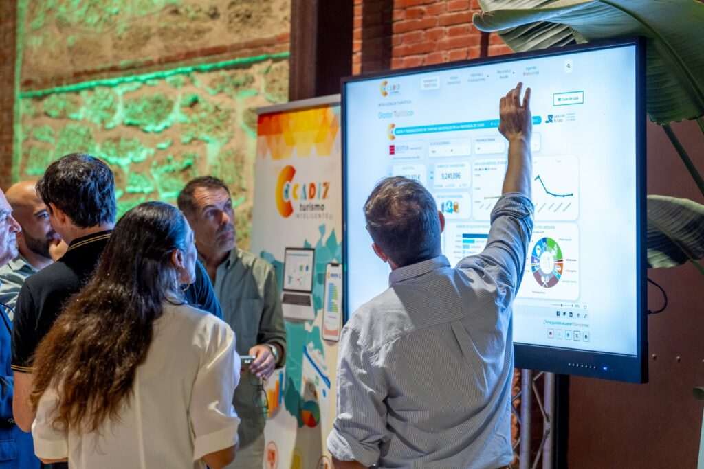 Más de 20 formaciones presenciales para el sector turístico: optimiza el análisis de datos y mejora tu toma de decisiones