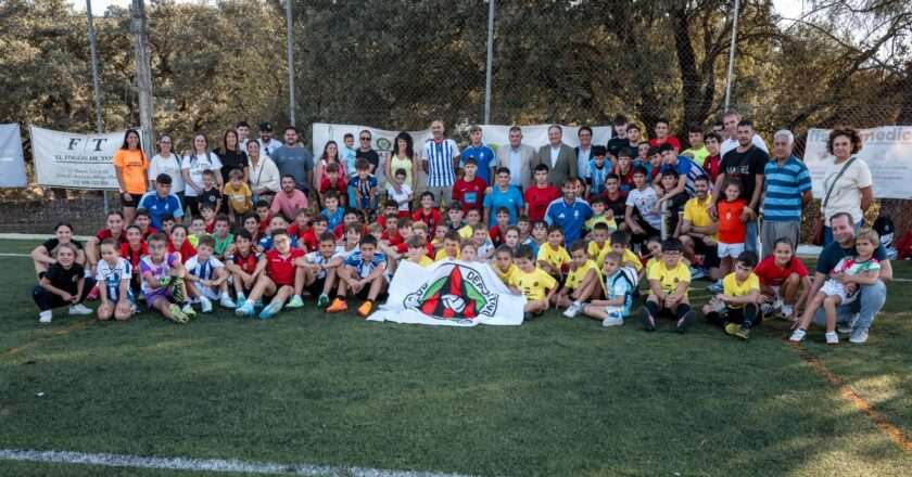 La Diputación y el Recreativo acercan el Decano a los pueblos mediante centros educativos y escuelas deportivas en la provincia
