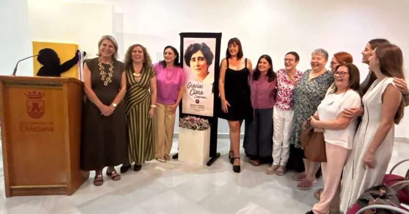 Celebración en Chiclana por el 95 aniversario de la conquista del sufragio femenino